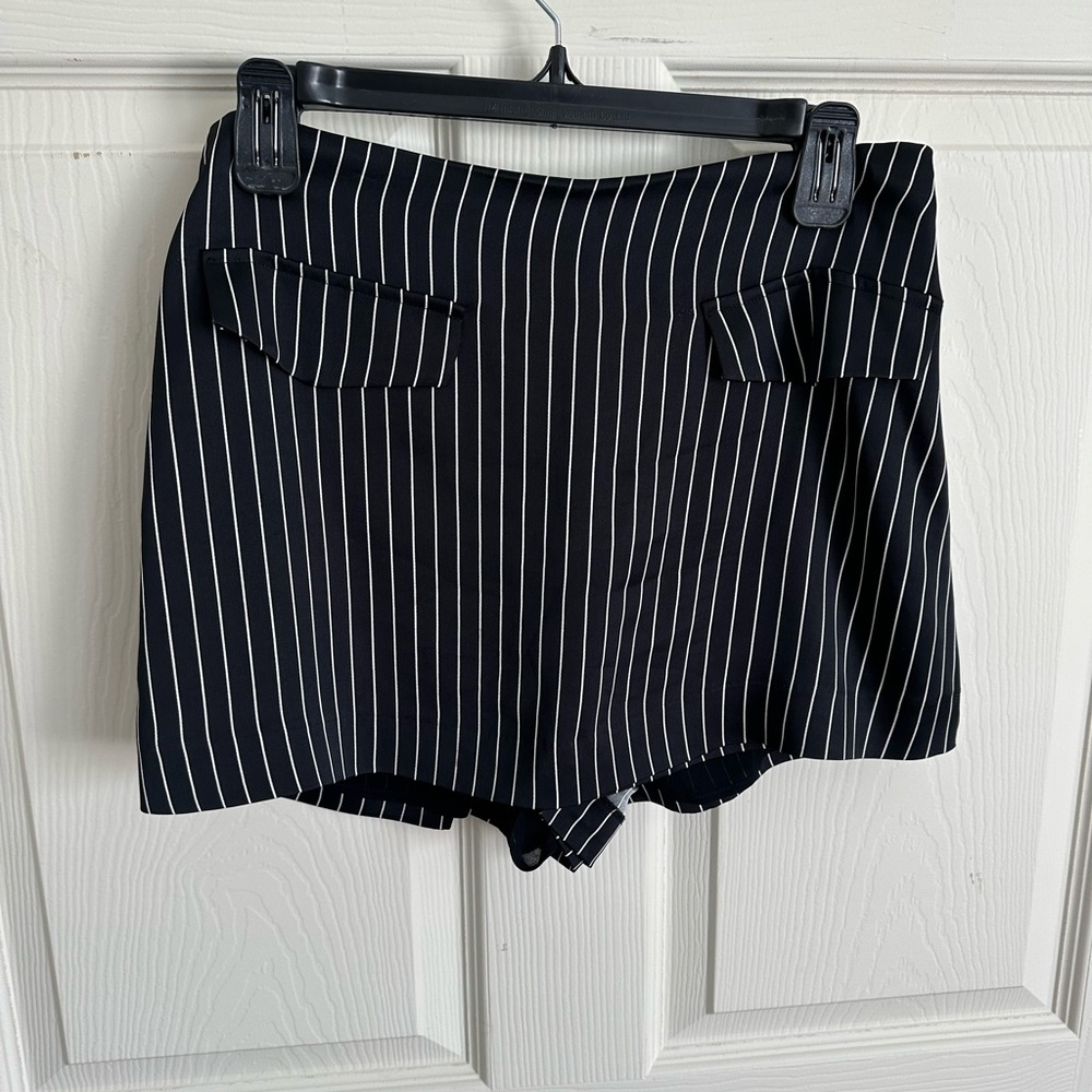 Reformation striped skort